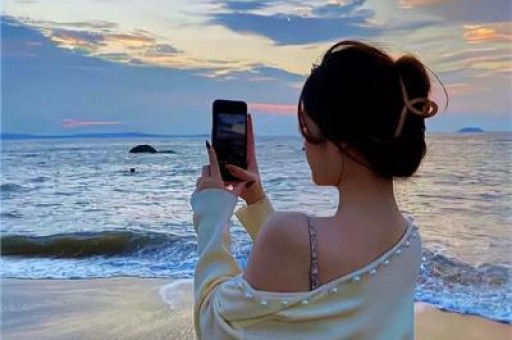从“嫁给自己”到负债50万：当独立女性被收割有些人缺的不是仪式感是底线