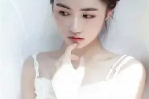 伊能静带假货翻车赚百万遭央视曝光关评装死秦昊也救不了